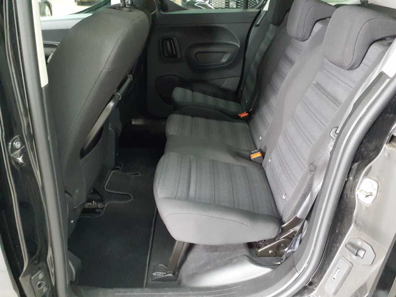 Opel Combo Life 1.5 D Start/Stop Elegance 13