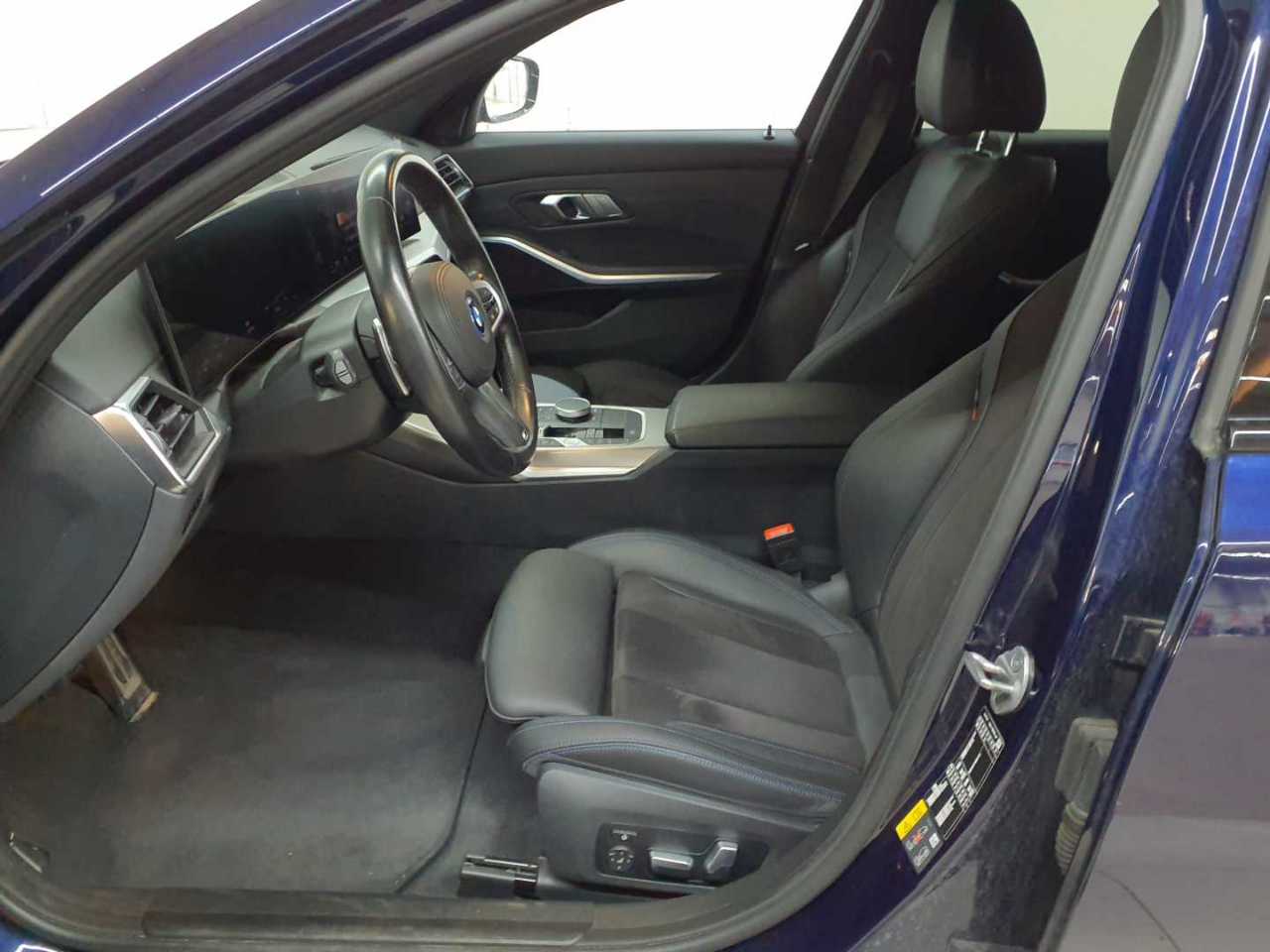 Bmw 330e Touring xDrive Aut. 3