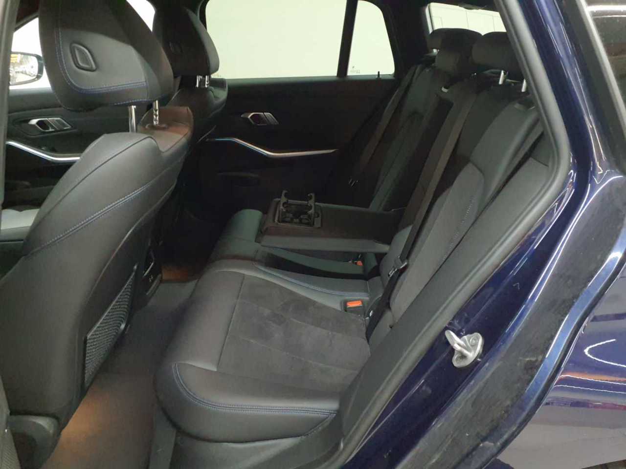 Bmw 330e Touring xDrive Aut. 5