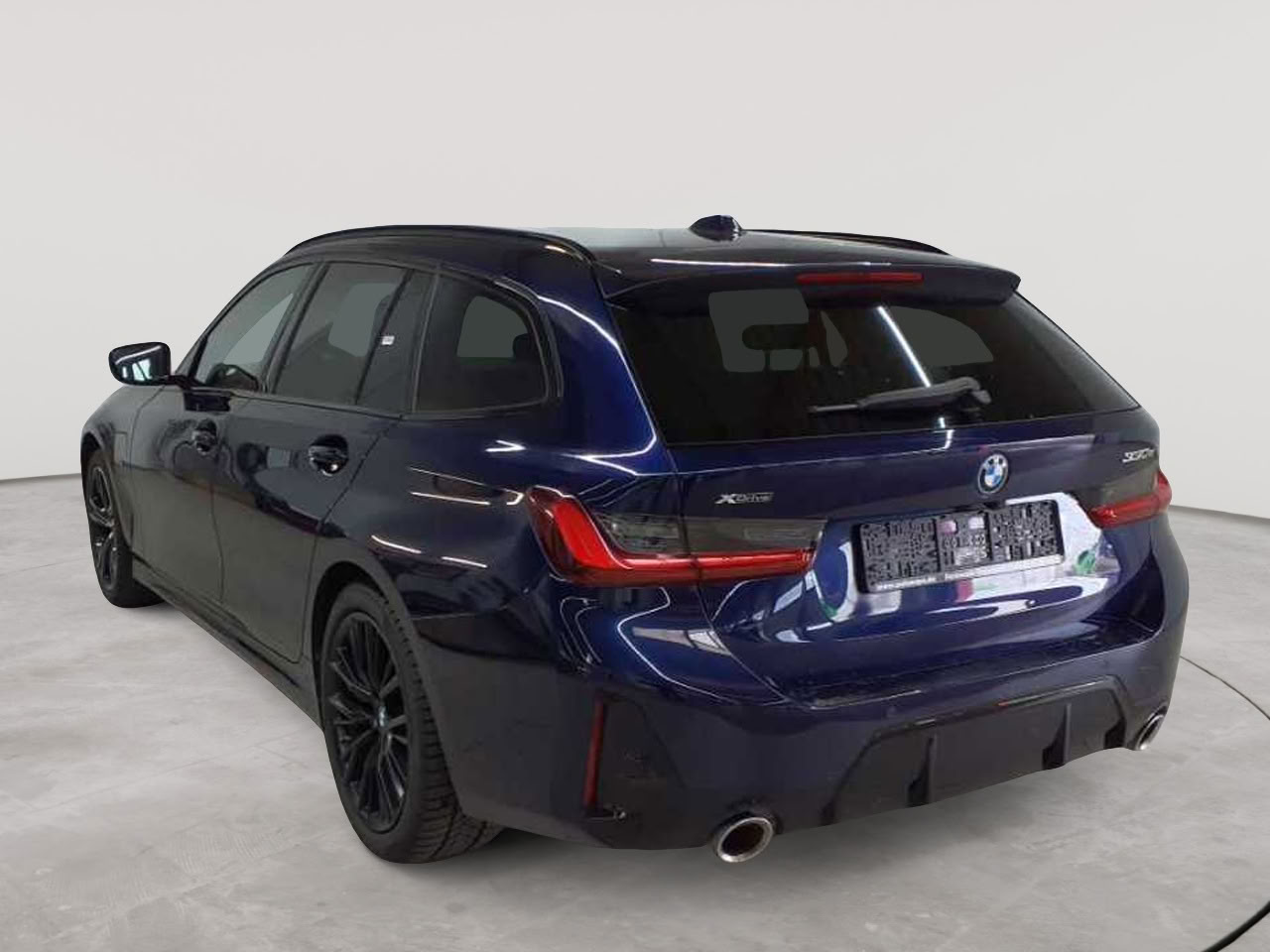 Bmw 330e Touring xDrive Aut. 2