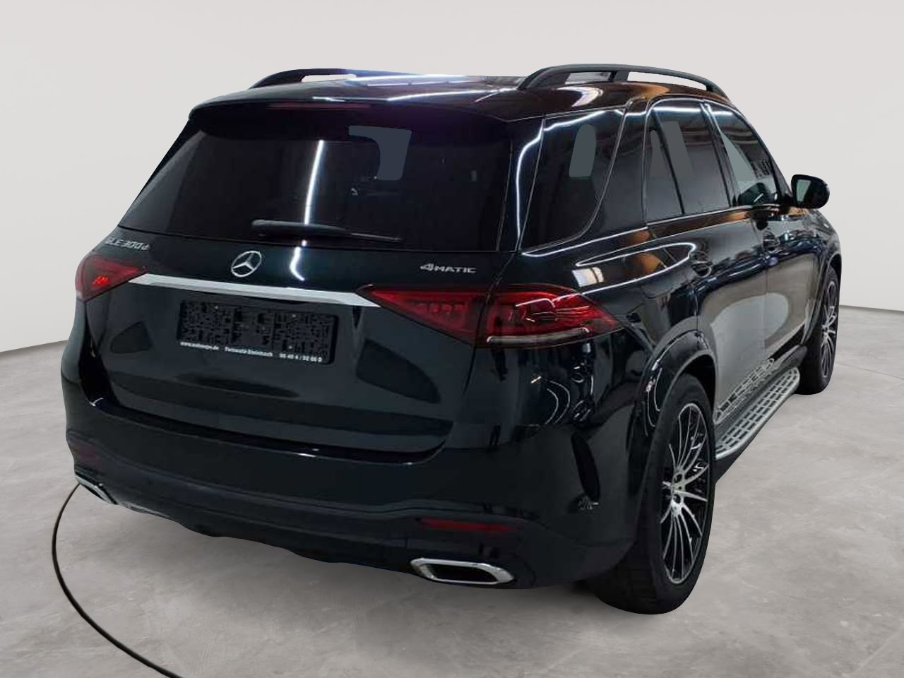 Mercedes-Benz GLE 300 d 4Matic 9G-TRONIC Exclusive 4