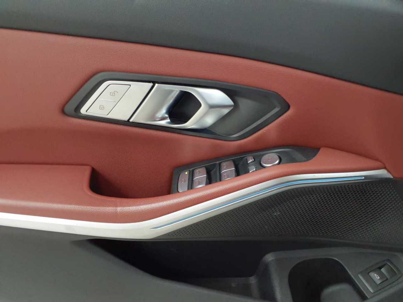 Bmw 320d Touring Aut. 4