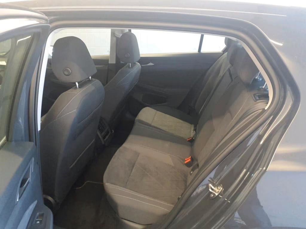 Volkswagen Golf 2.0 2024 6