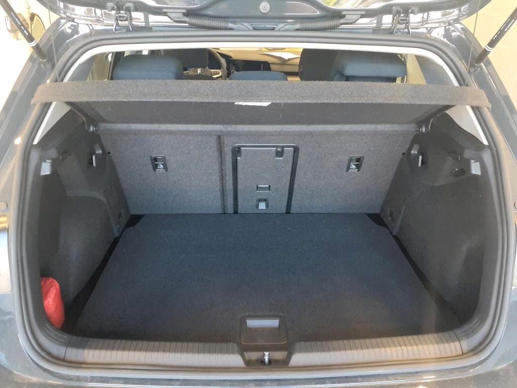 Volkswagen Golf 2.0 2024 7