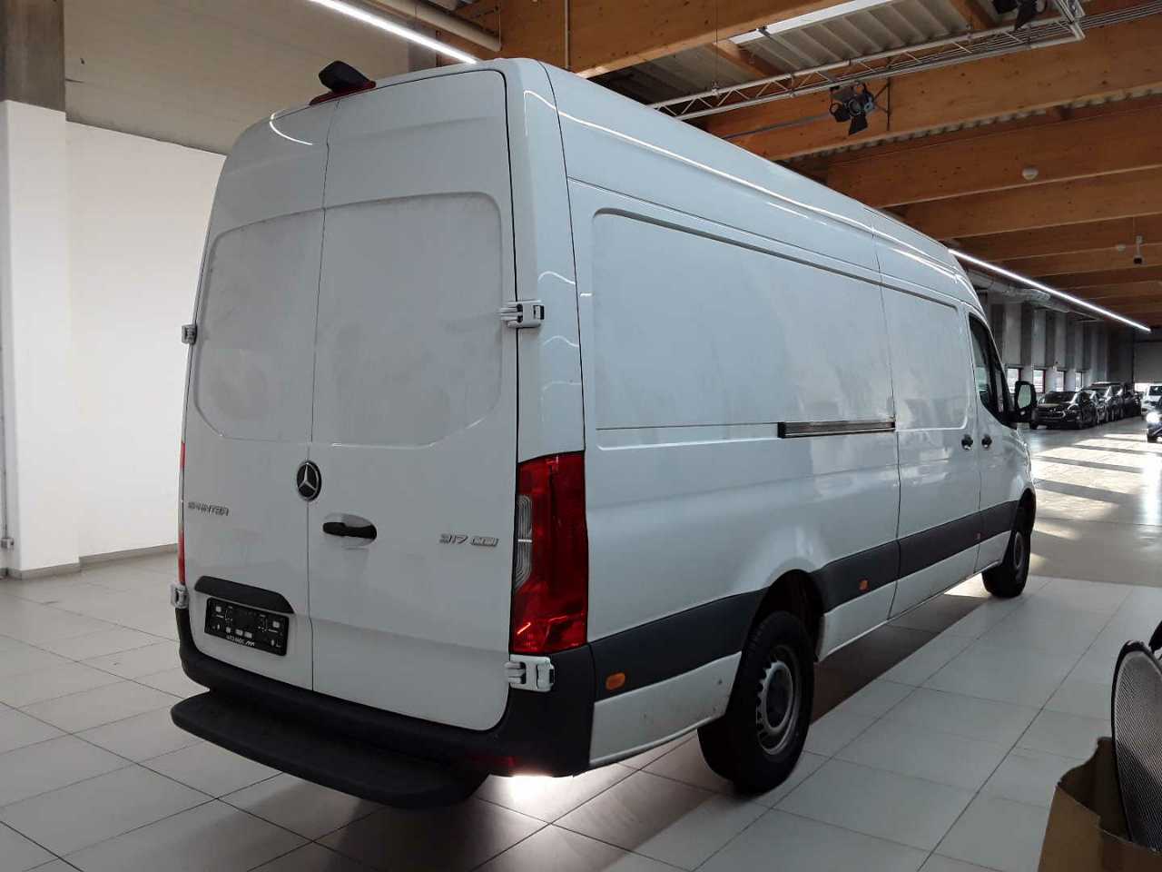 Mercedes-Benz 317 CDI Sprinter Lang HA 4