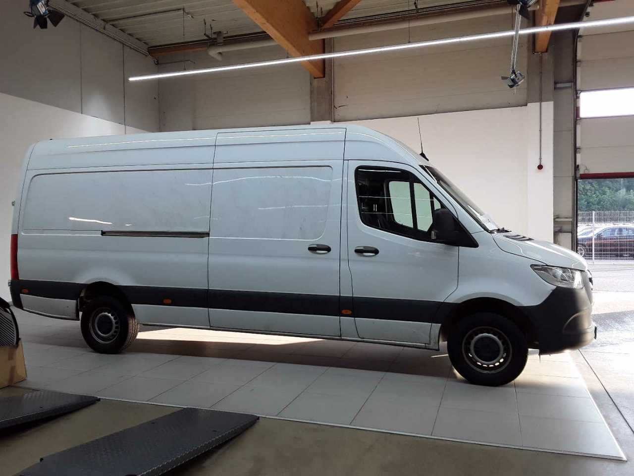 Mercedes-Benz 317 CDI Sprinter Lang HA 3