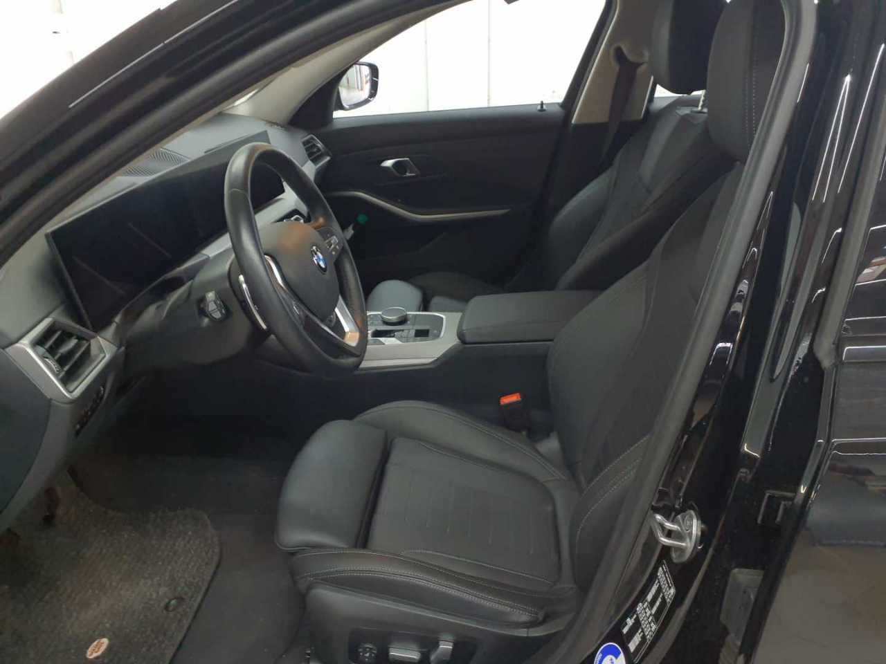 Bmw 330d Touring Aut. 3