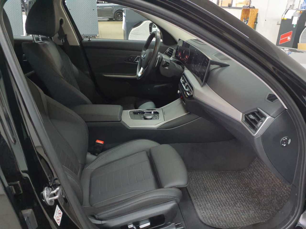 Bmw 330d Touring Aut. 13