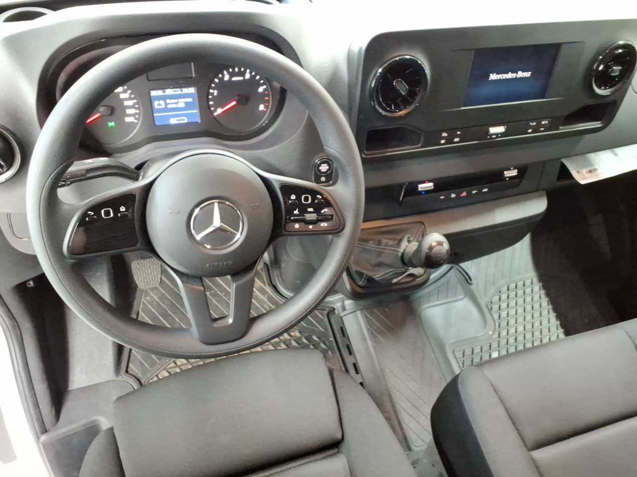 Mercedes-Benz 317 CDI Sprinter Lang HA 12