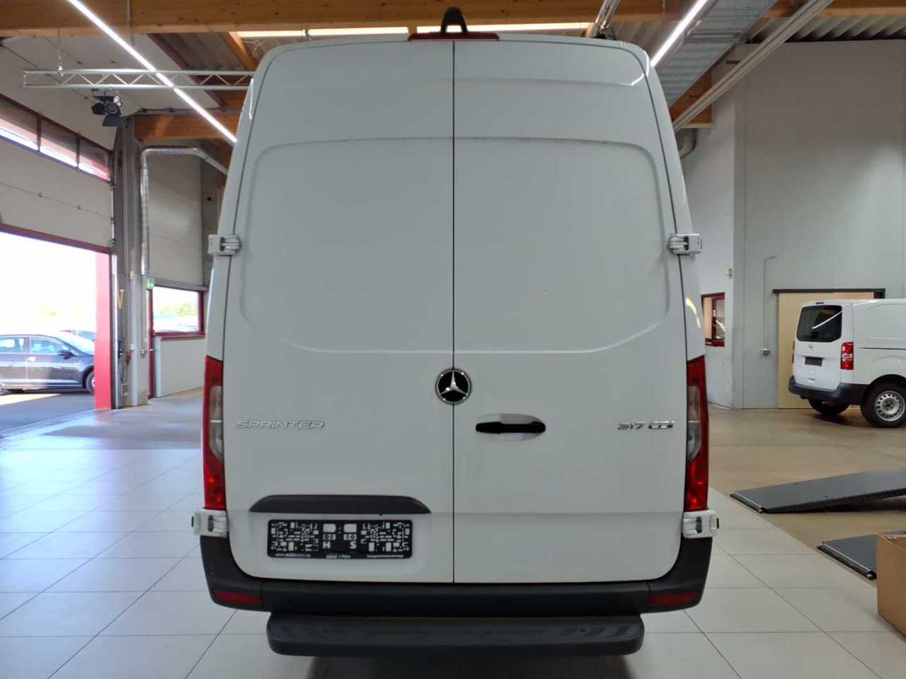 Mercedes-Benz 317 CDI Sprinter Lang HA 5