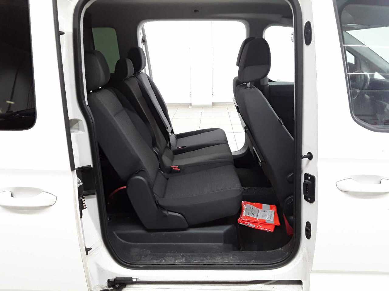 Vw Caddy 2.0 TDI BMT (7-Si.) DSG Caddy Maxi 8