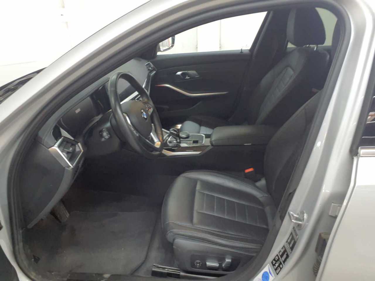Bmw 330i xDrive Aut. Luxury Line 3