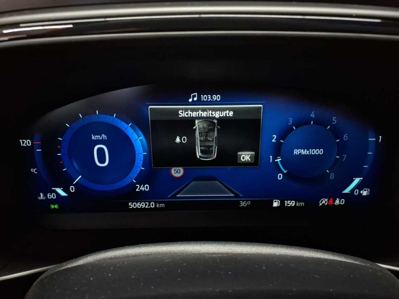 Ford Focus 1.0 EcoBoost Hybrid ST-LINE X 14