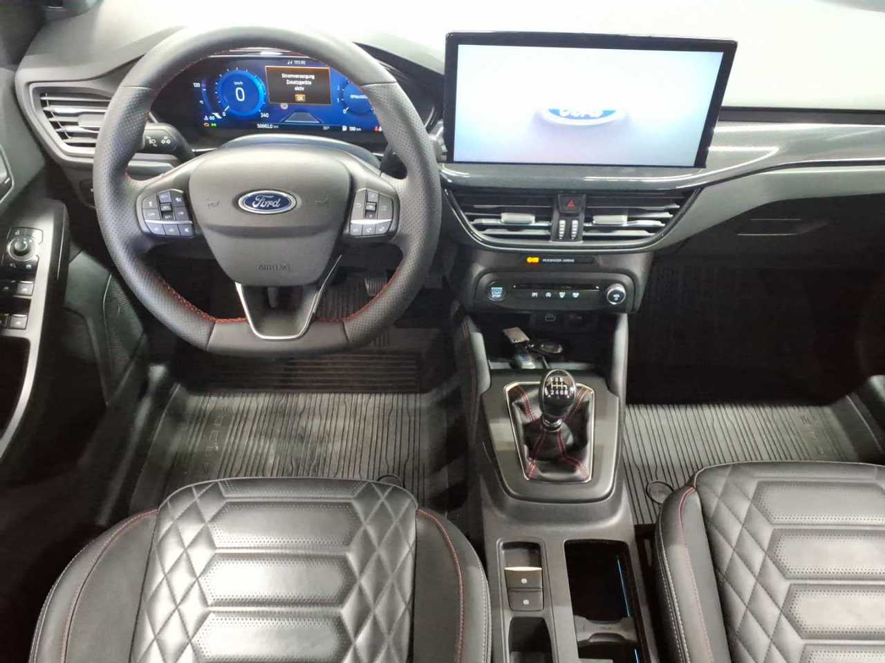 Ford Focus 1.0 EcoBoost Hybrid ST-LINE X 5