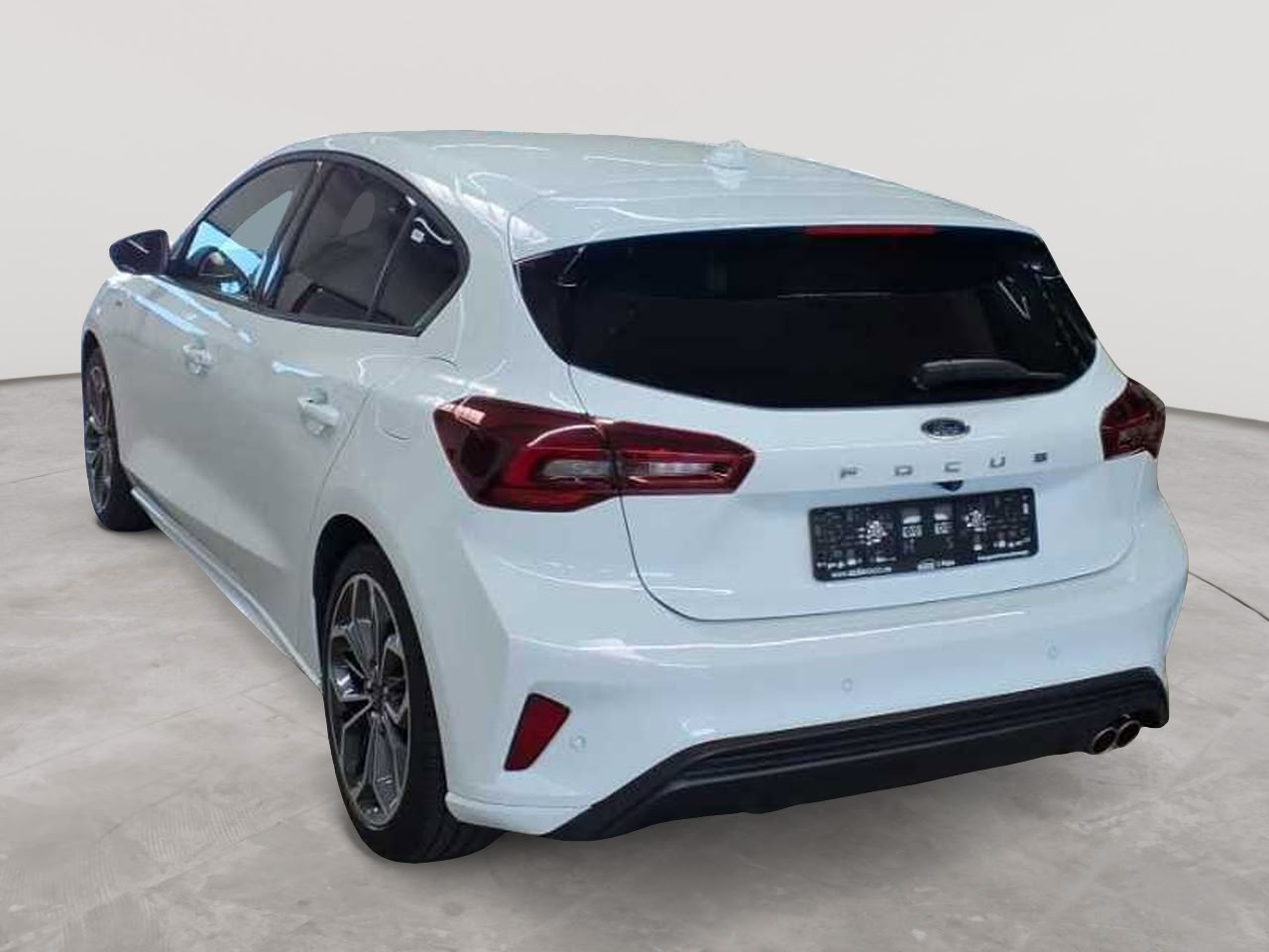 Ford Focus 1.0 EcoBoost Hybrid ST-LINE X 2