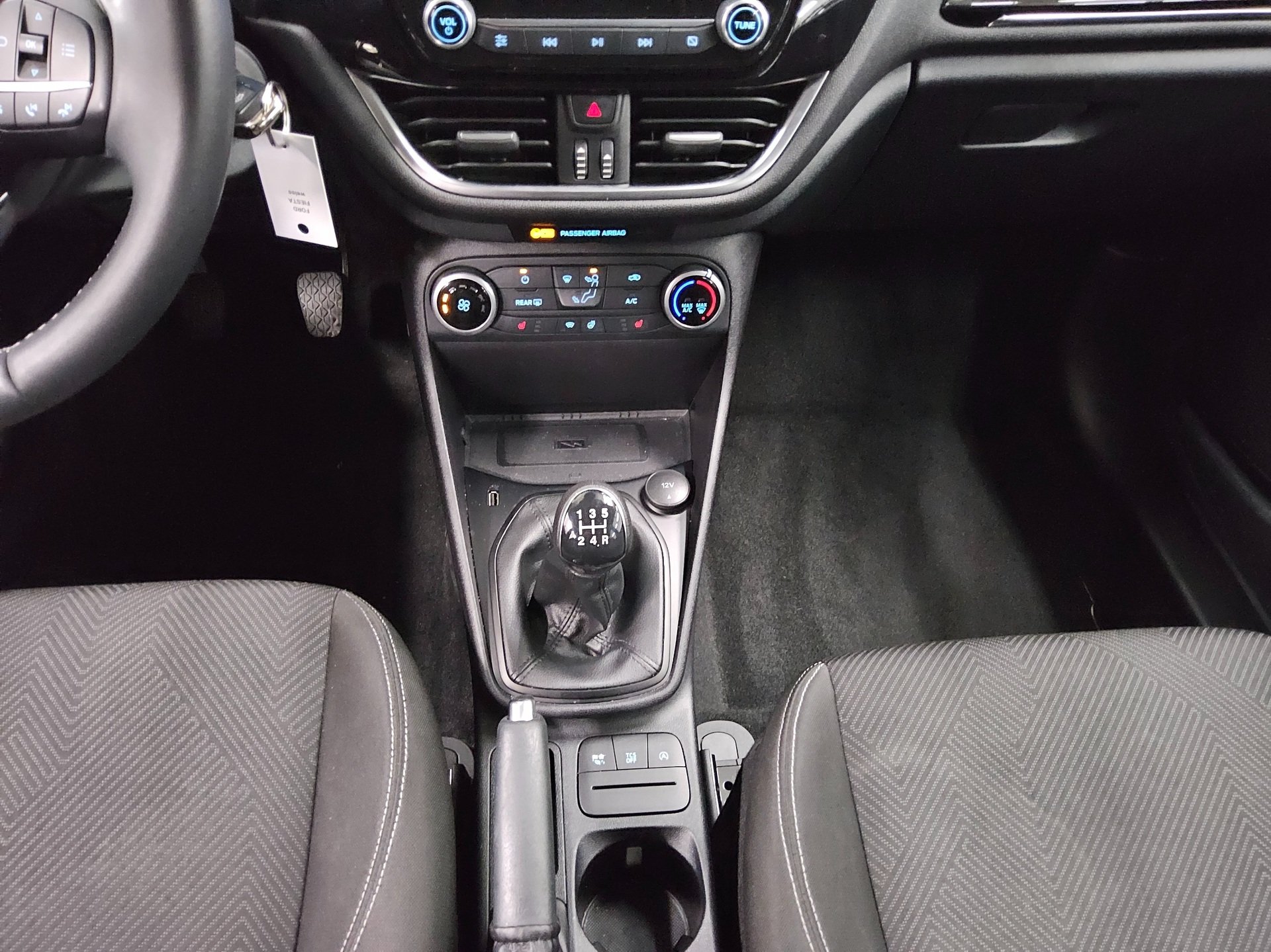 Ford Fiesta 1.0 Cool&Connect Navi LED Shz Tempomat 6