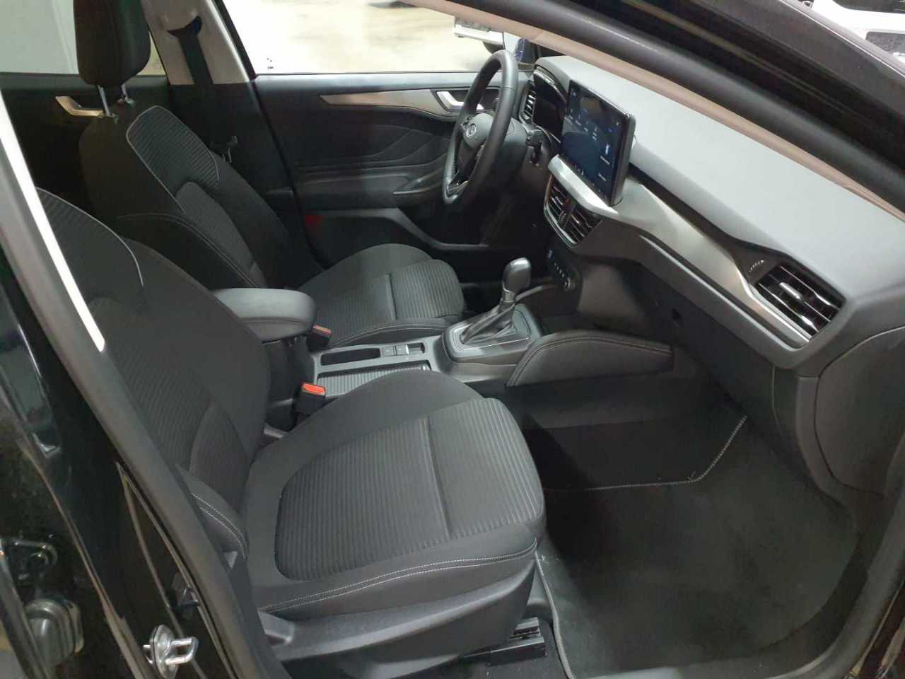 Ford Focus Turnier 1.0 EcoBoost Hybrid Aut. TITANIUM X 12