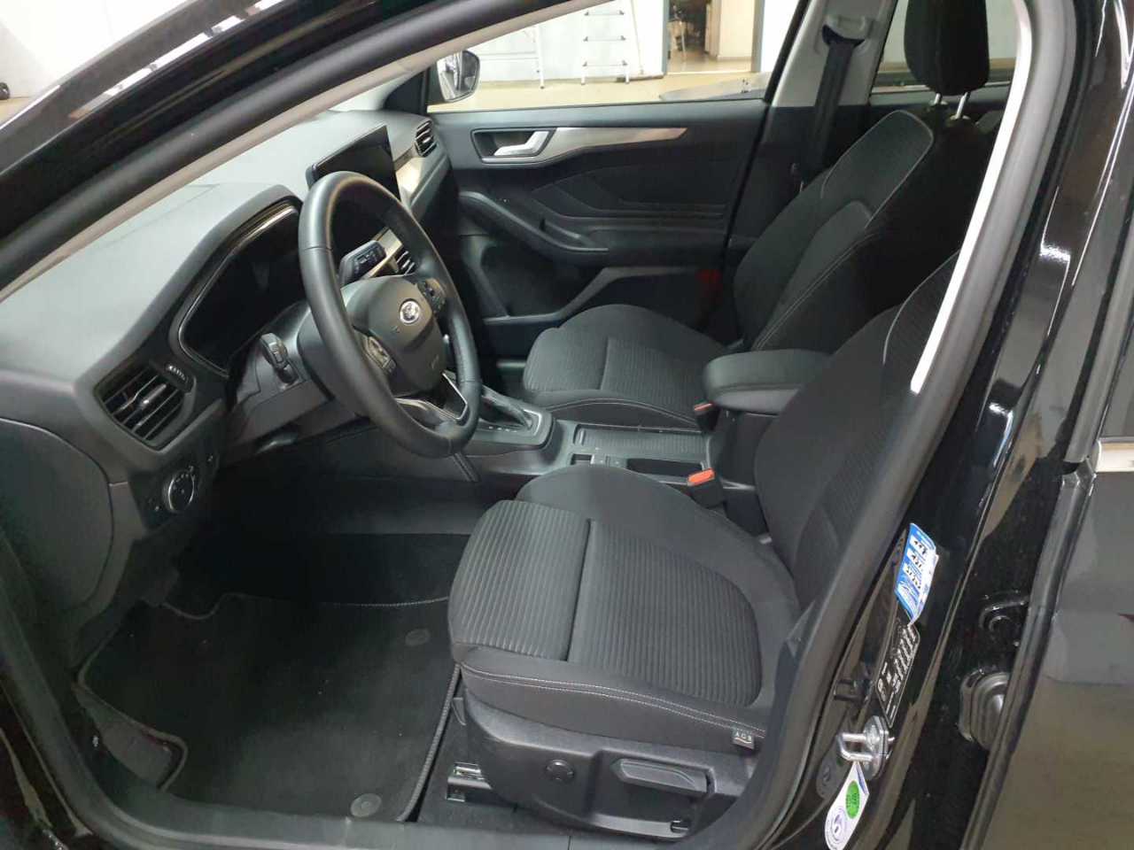 Ford Focus Turnier 1.0 EcoBoost Hybrid Aut. TITANIUM X 3