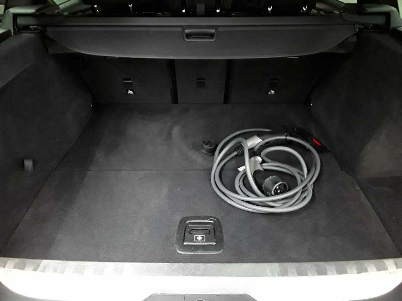 Bmw 320e Touring Aut. M Sport 10
