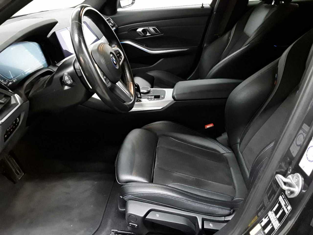 Bmw 320e Touring Aut. M Sport 3