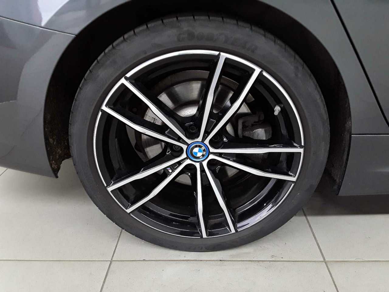 Bmw 320e Touring Aut. M Sport 17