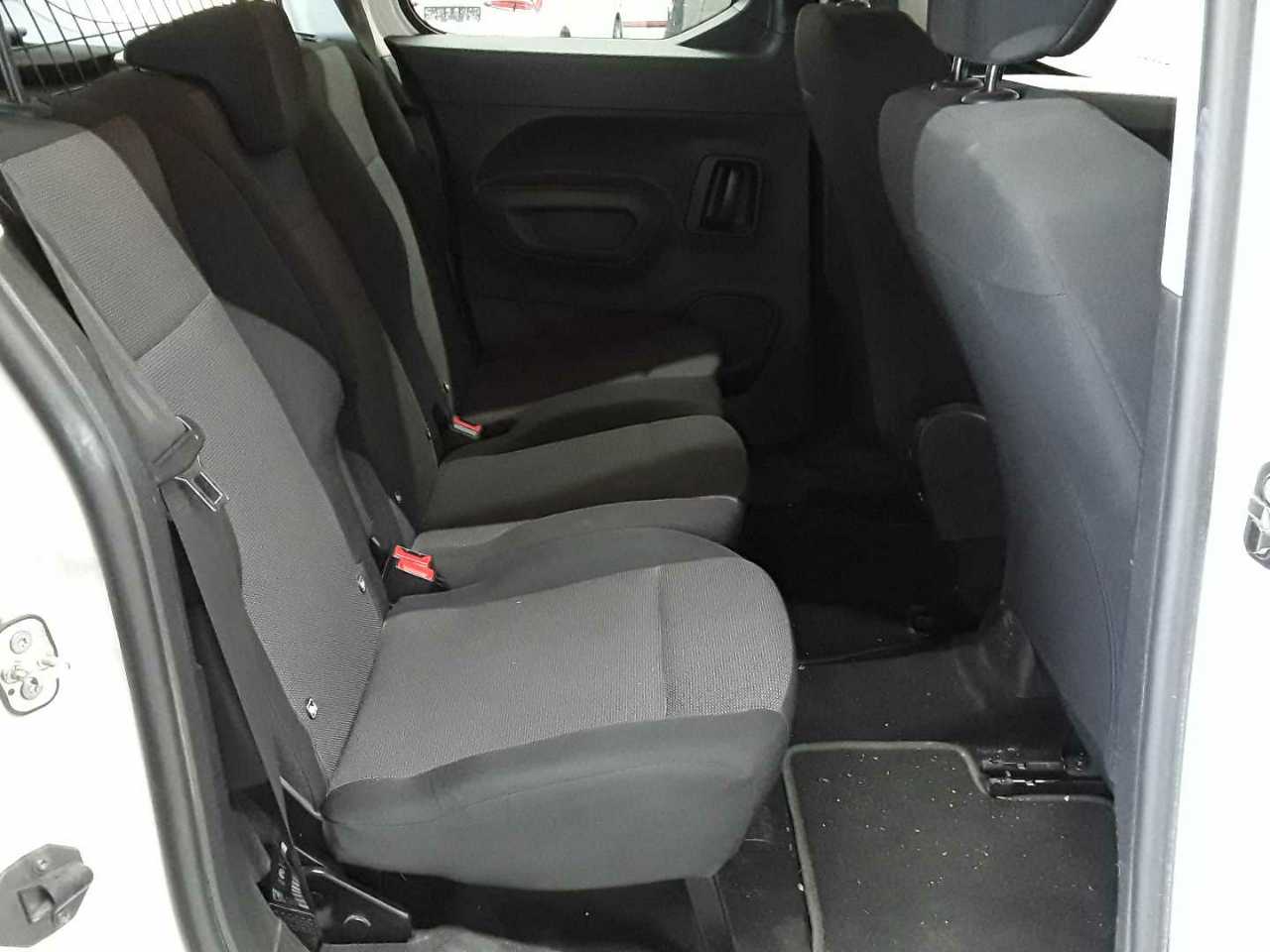 Peugeot Rifter PureTech 110 L1 Active Pack 14