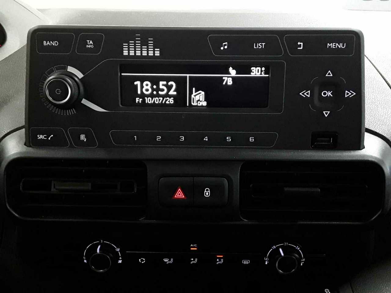 Peugeot Rifter PureTech 110 L1 Active Pack 12