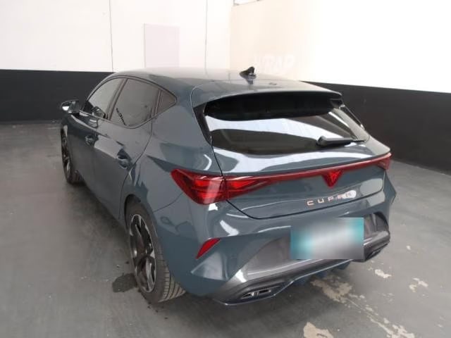 Cupra Leon 1.5 2025 4