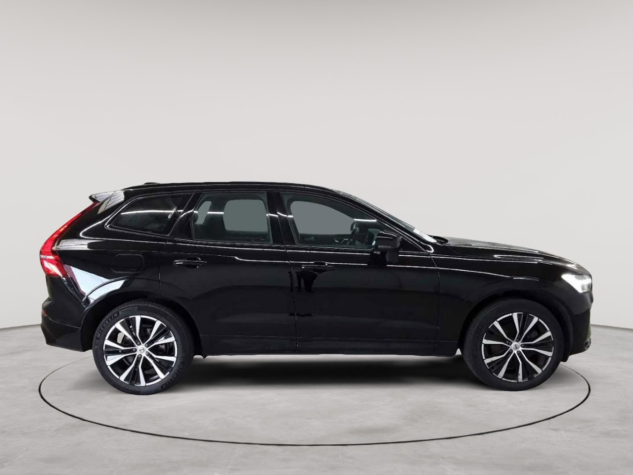 Volvo XC60 B4 D AWD Ultimate Dark 3