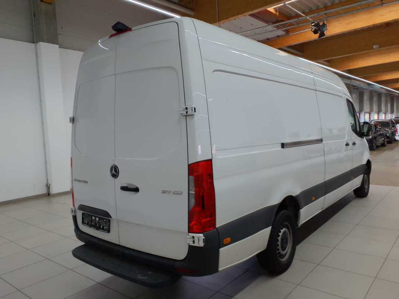 Mercedes-Benz 317 CDI Sprinter Lang HA 4