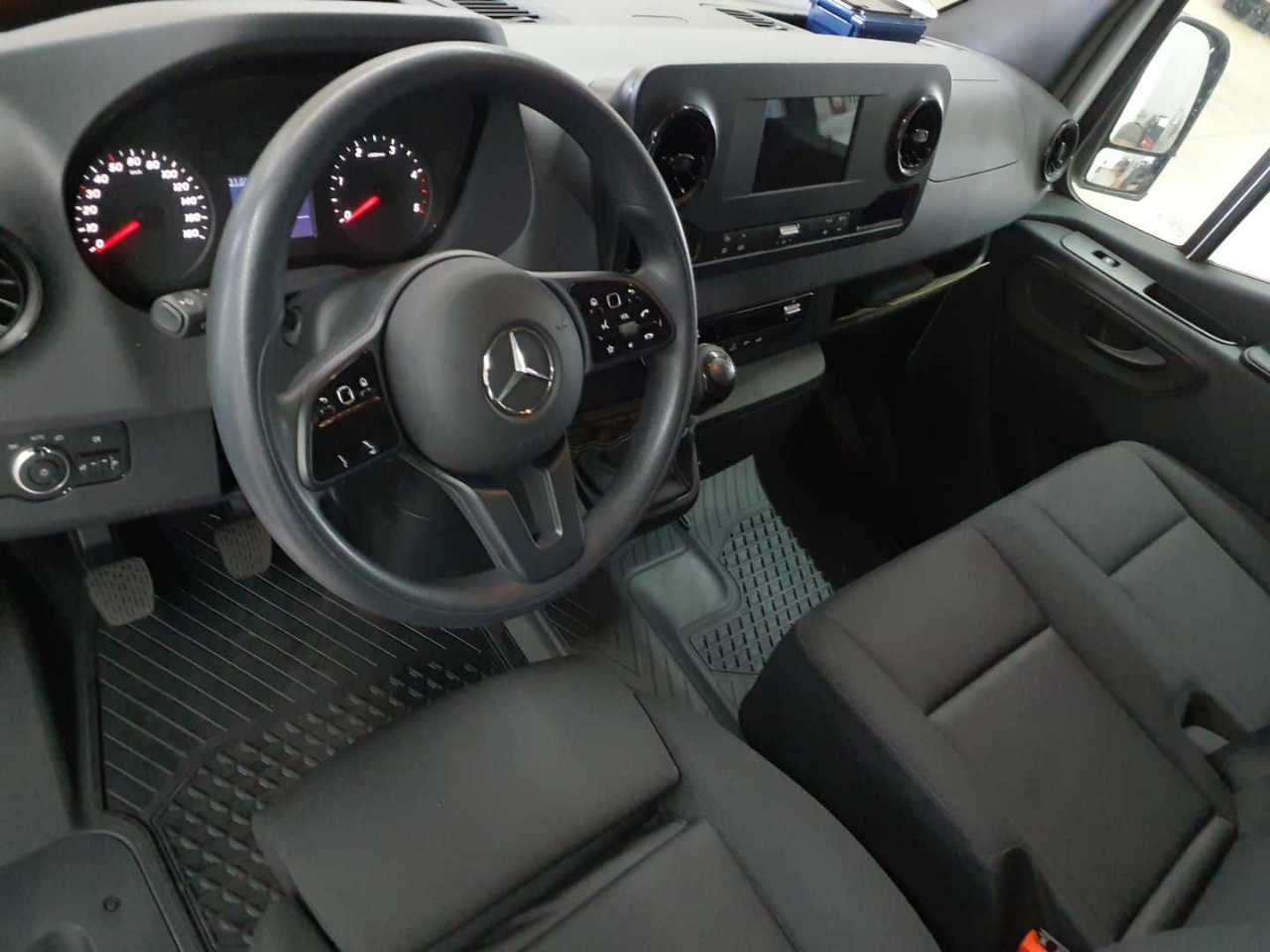 Mercedes-Benz 317 CDI Sprinter Lang HA 12