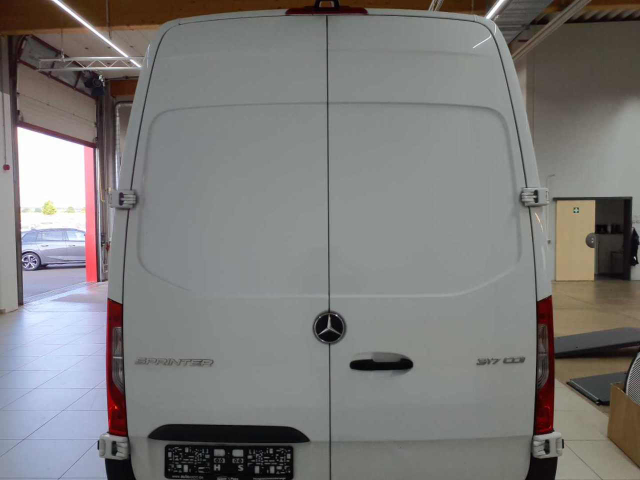 Mercedes-Benz 317 CDI Sprinter Lang HA 5