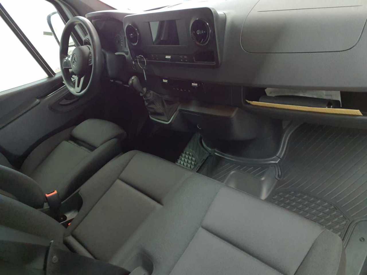 Mercedes-Benz 317 CDI Sprinter Lang HA 11