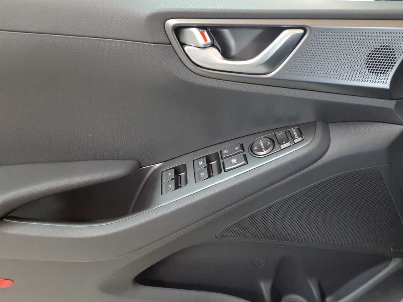 Hyundai IONIQ Elektro Style 4
