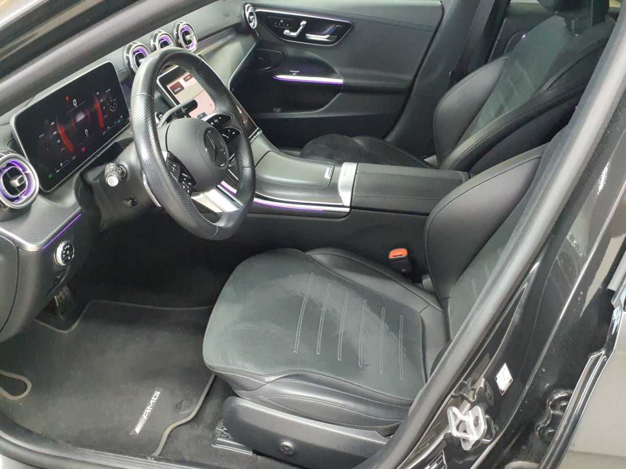 Mercedes-Benz C 220 d T 9G-TRONIC AMG Line 7