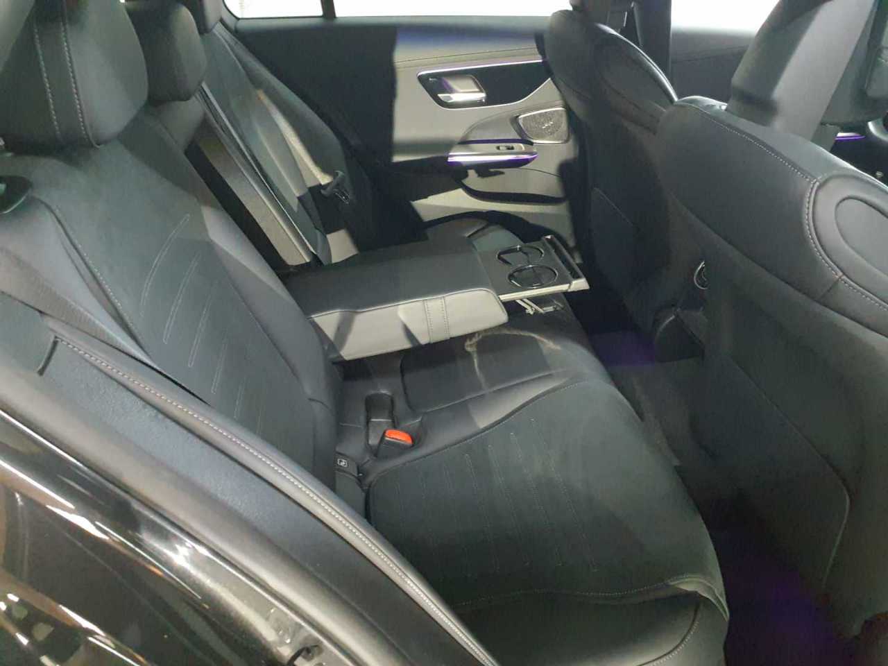 Mercedes-Benz C 220 d T 9G-TRONIC AMG Line 13