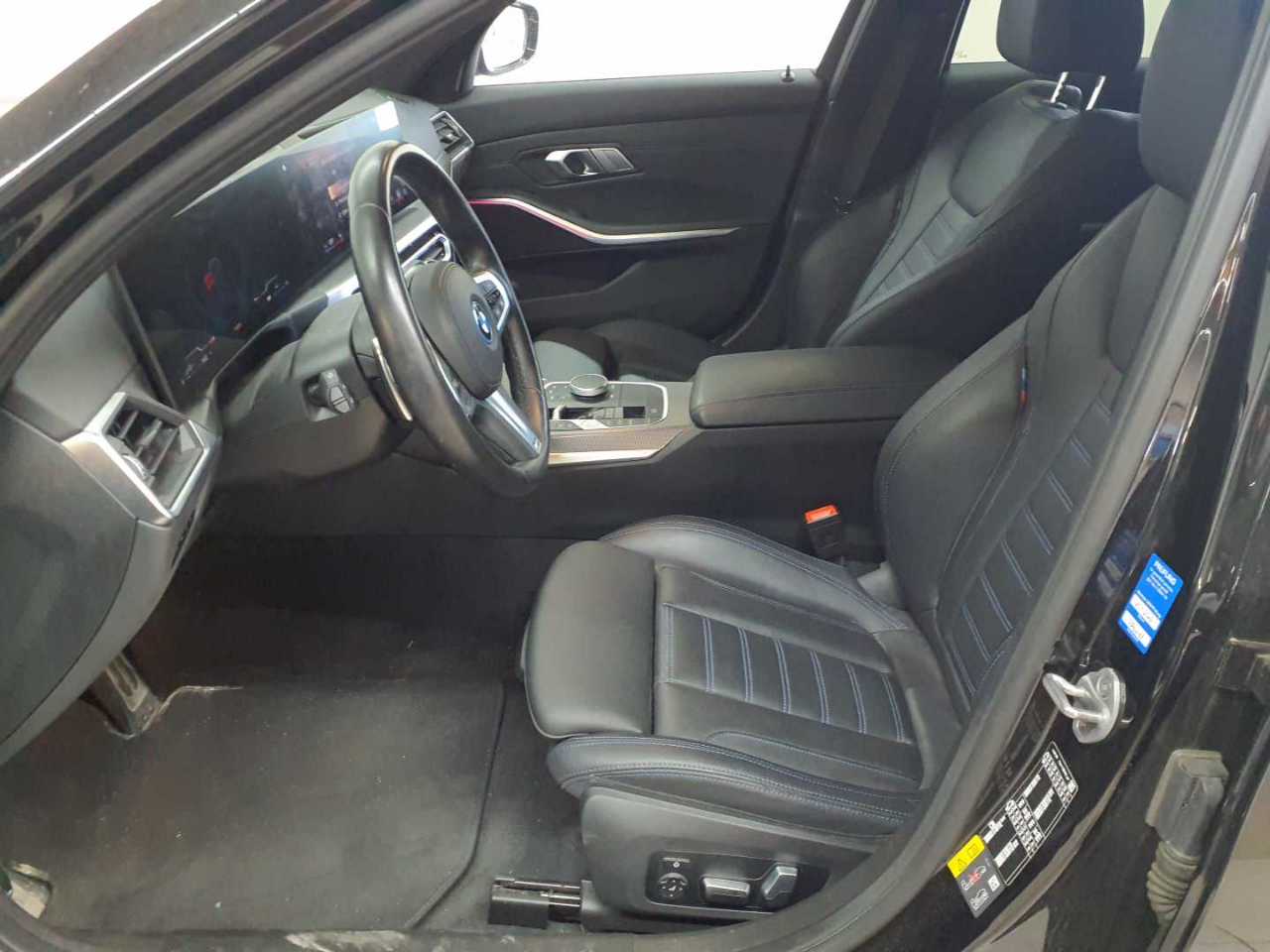 Bmw 330e Touring Aut. 3
