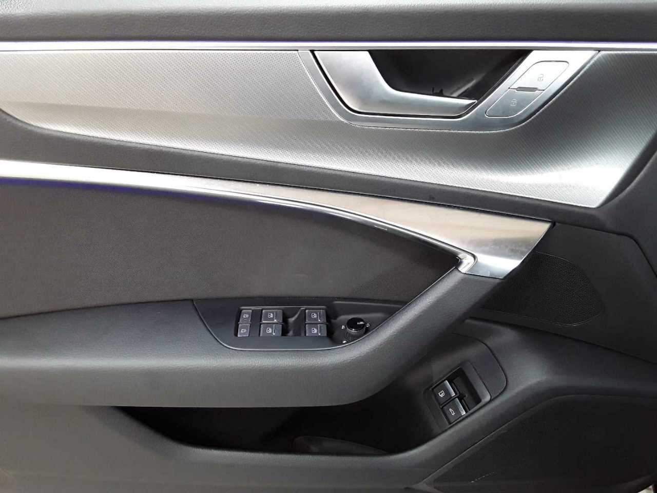 Audi A6 Avant 50 TFSI e quattro S tronic sport 4