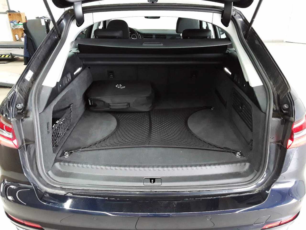 Audi A6 Avant 50 TFSI e quattro S tronic sport 9