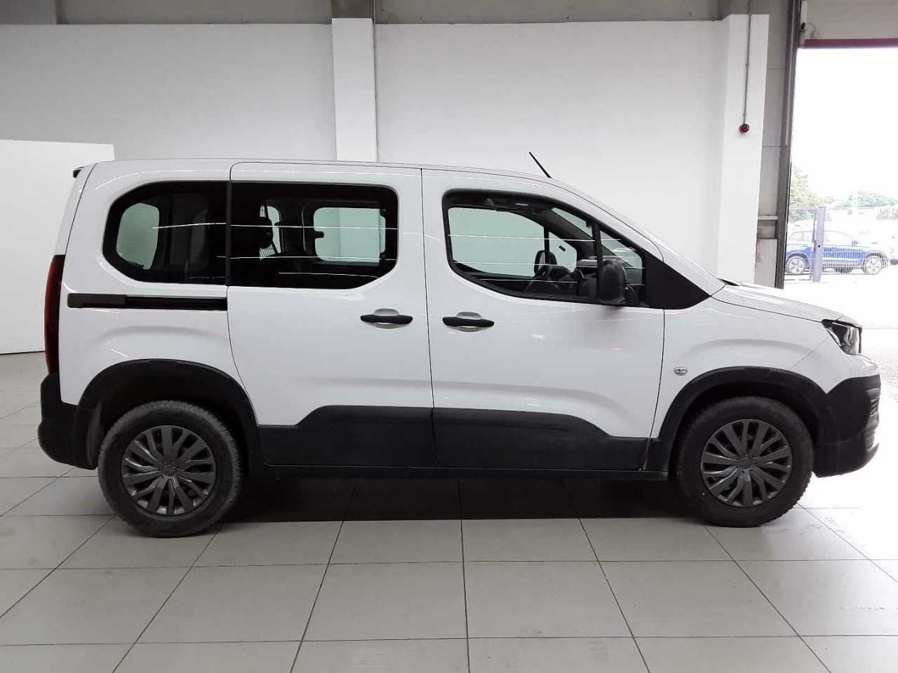Peugeot Rifter PureTech 110 L1 Active Pack 3