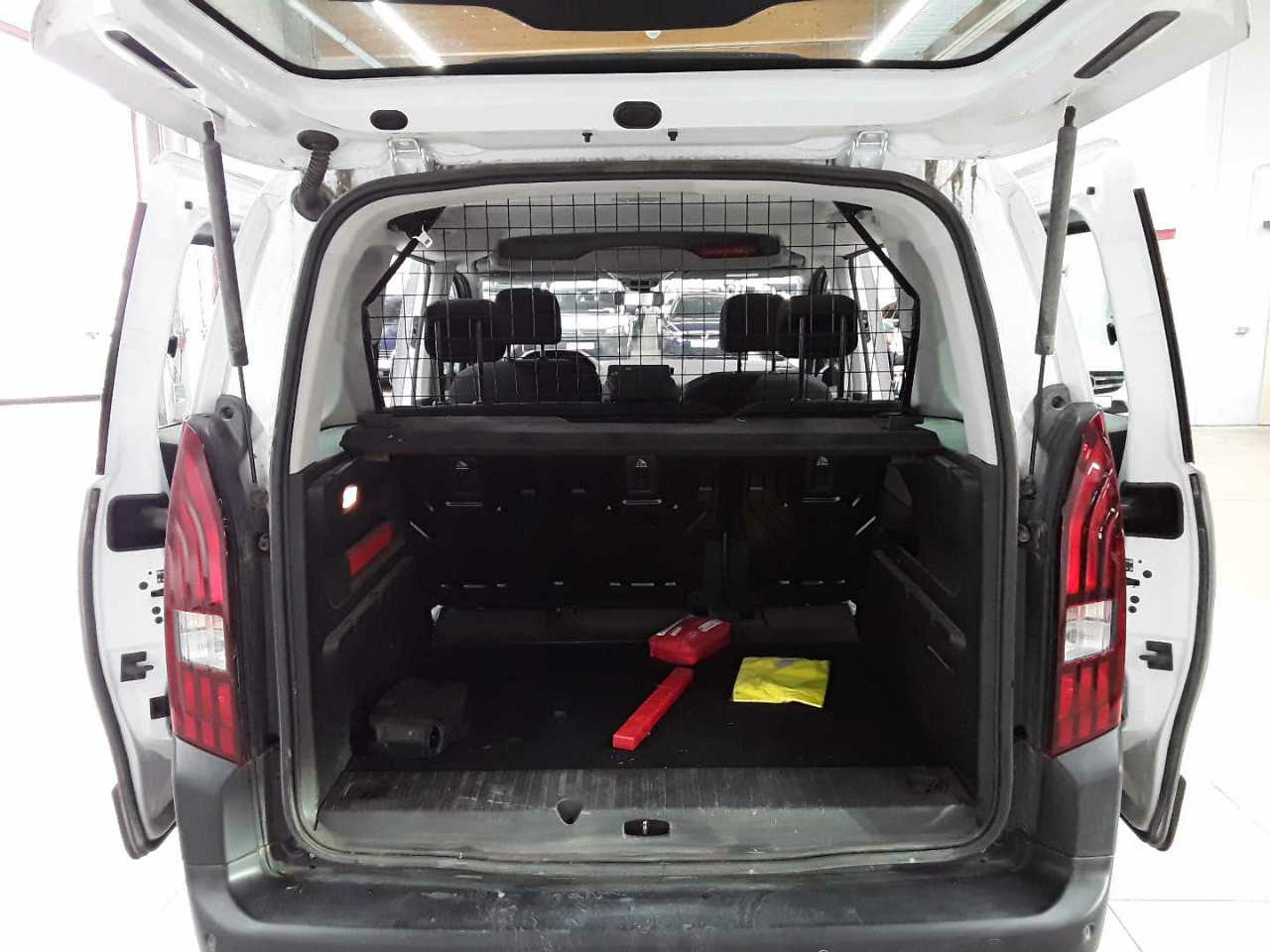 Peugeot Rifter PureTech 110 L1 Active Pack 10