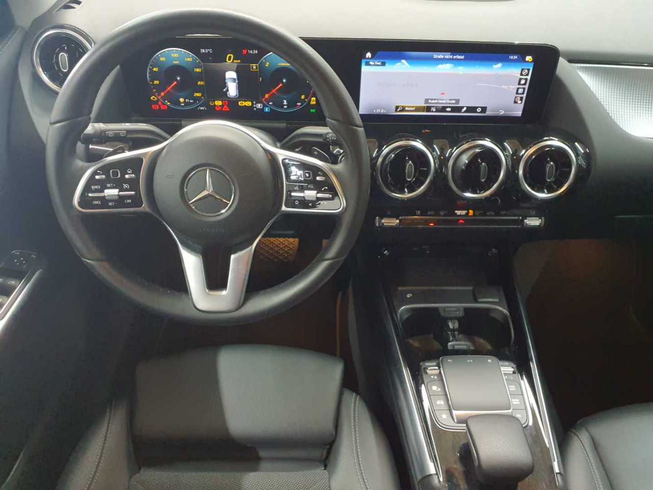 Mercedes-Benz GLA 220 d 8G-DCT Progressive 6