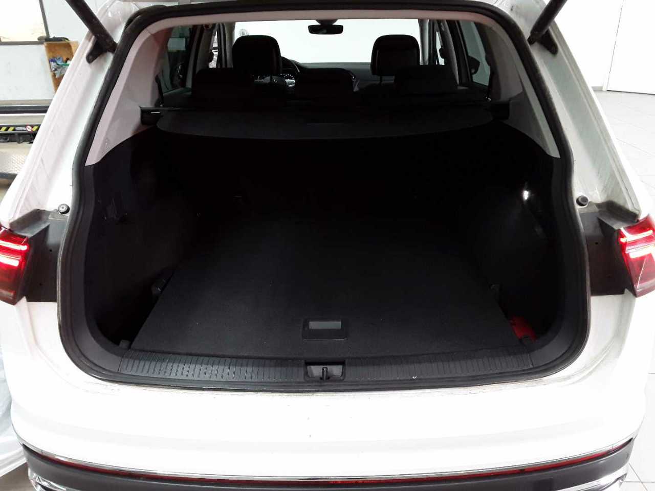 Vw Tiguan Allspace 2.0 TDI SCR 4Motion DSG Elegance 9
