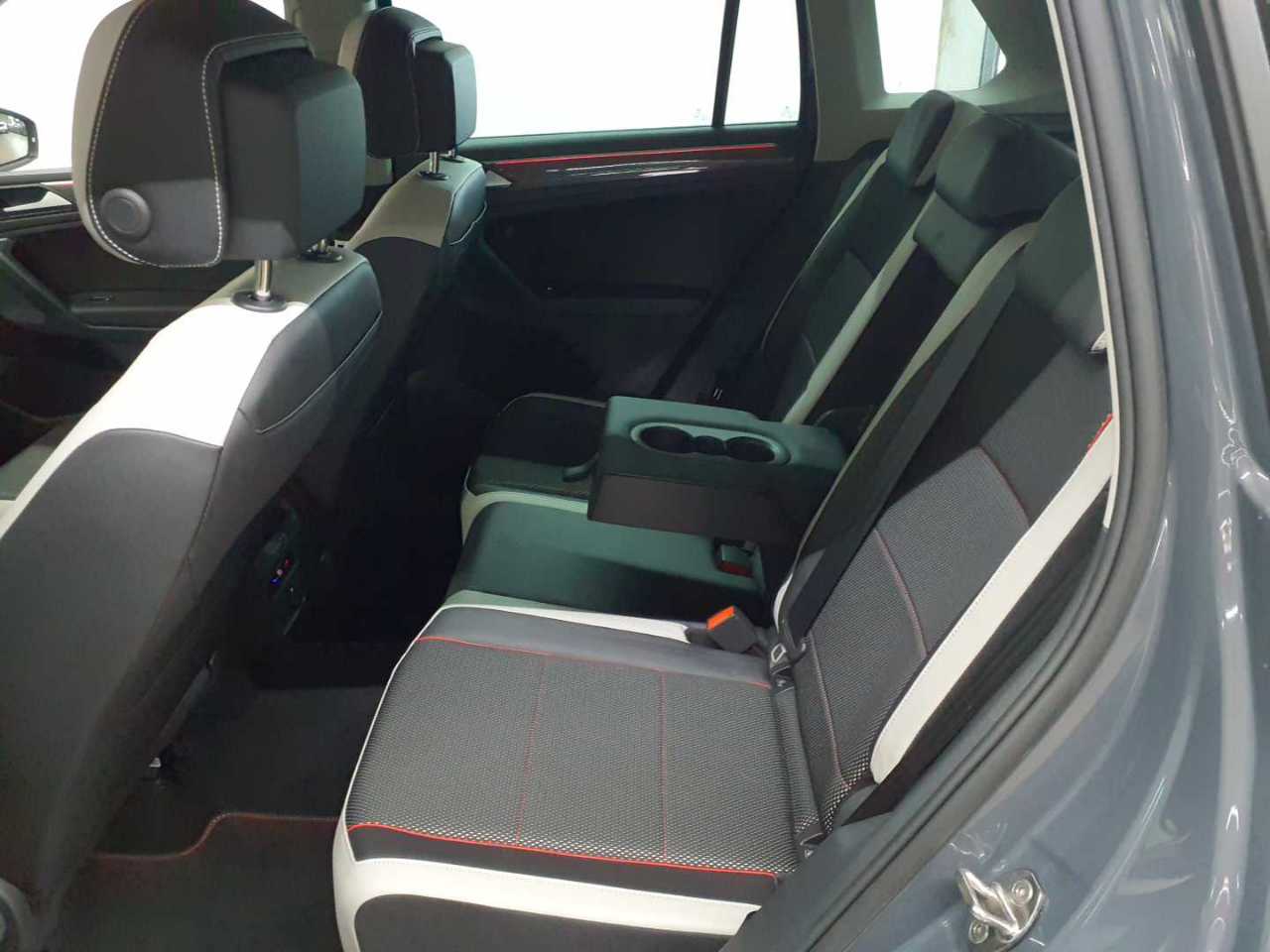 Vw Tiguan 2.0 TDI SCR 4MOTION DSG URBAN SPORT 5