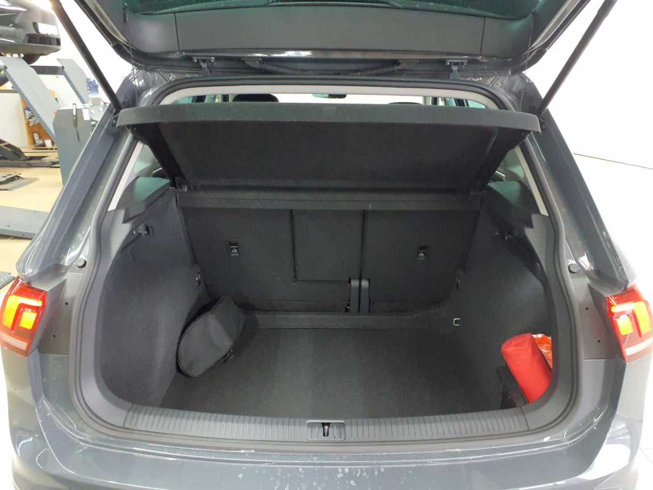 Vw Tiguan 2.0 TDI SCR 4MOTION DSG URBAN SPORT 9