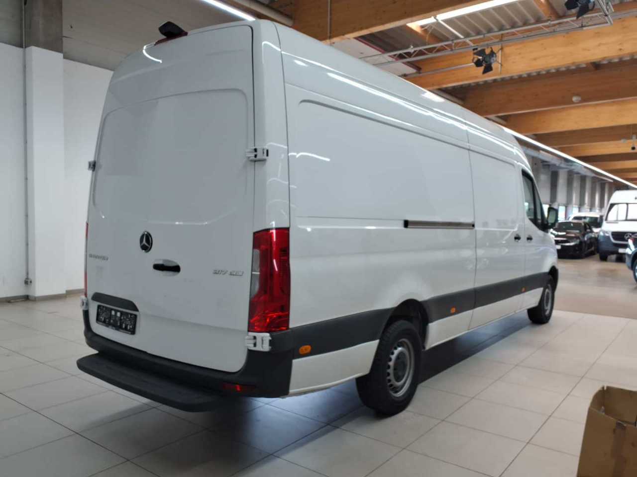 Mercedes-Benz 317 CDI Sprinter Lang HA 4