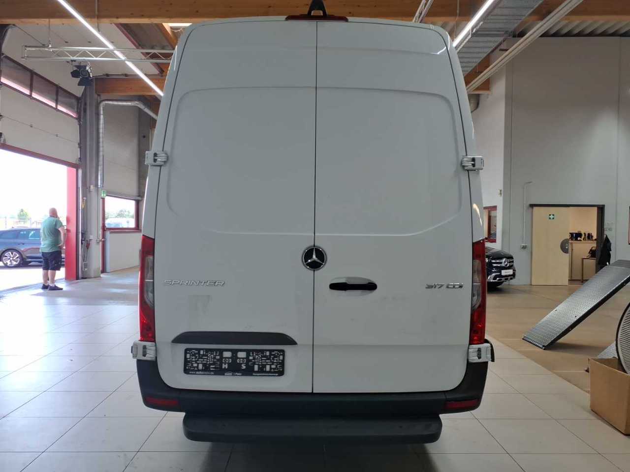 Mercedes-Benz 317 CDI Sprinter Lang HA 5