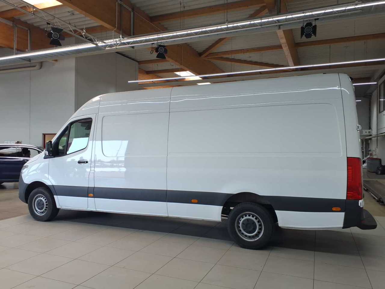 Mercedes-Benz 317 CDI Sprinter Lang HA 6