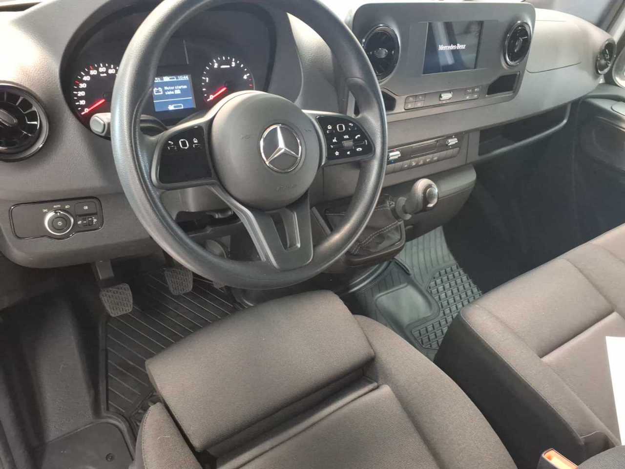 Mercedes-Benz 317 CDI Sprinter Lang HA 11