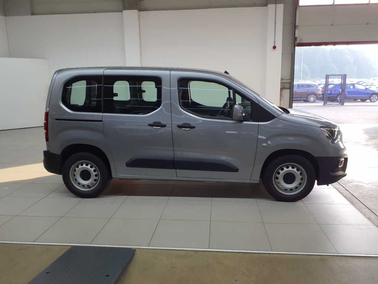 Opel Combo Cargo 1.2 DIT Edition 3